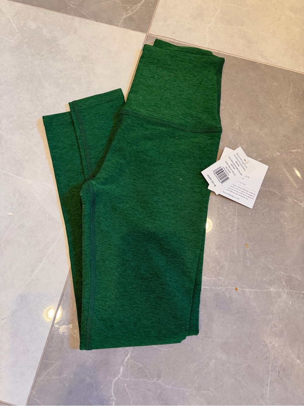 Beyond Yoga XS Leggings - NWT
